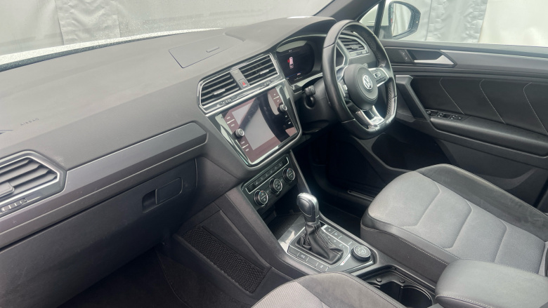 Volkswagen Tiguan 2.0 TDi 150 4Motion R-Line 5dr DSG Diesel Estate